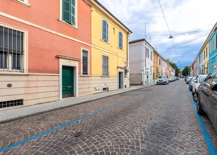 Guesthost - Casa60 Parma