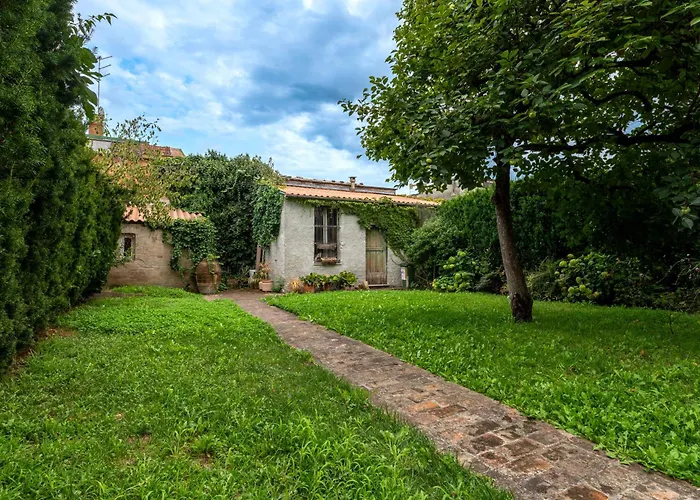 Guesthost - Casa60 Apartment Parma